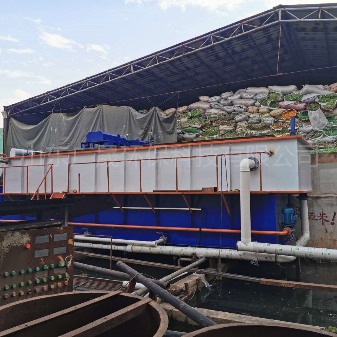 藍白色氣浮機現(xiàn)場 (1).jpg